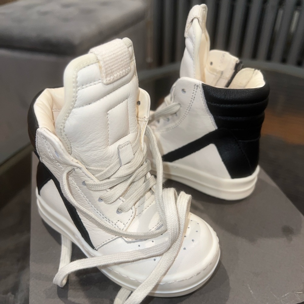 Baby RICK OWENS